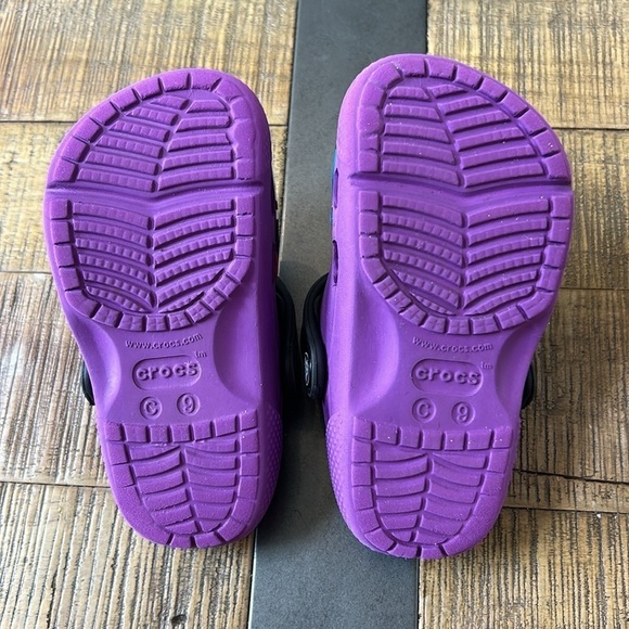 RARE Disney Villains Purple Crocs Clog Sandal size 9 - Picture 7 of 8